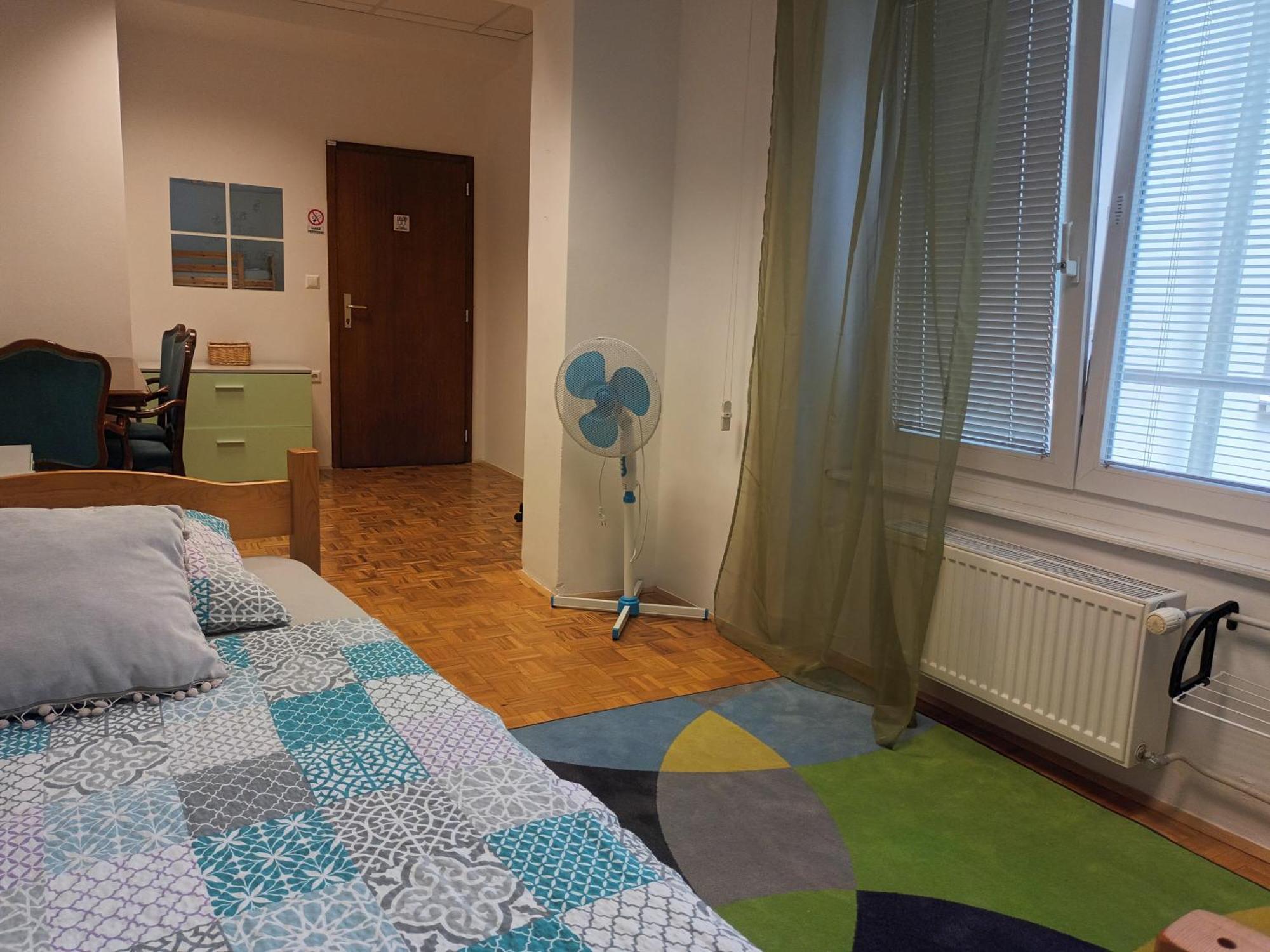 Viksi Hostel ลูบลิยานา ห้อง รูปภาพ